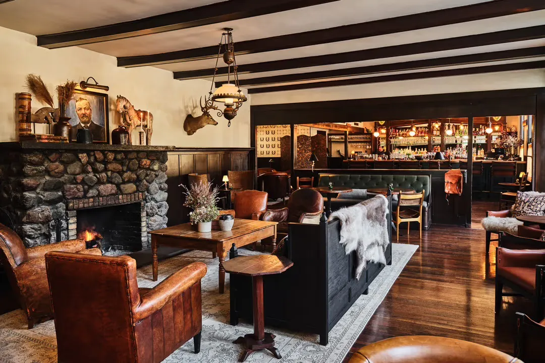 Matties Tavern